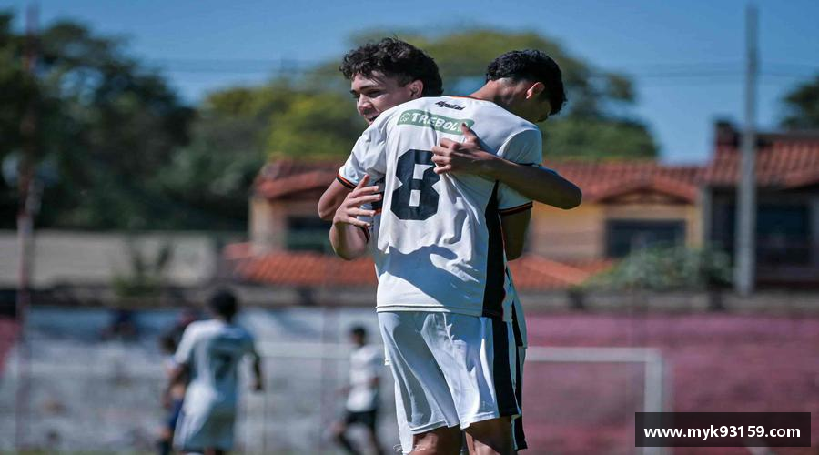 灵魂拥抱，奋力拼搏